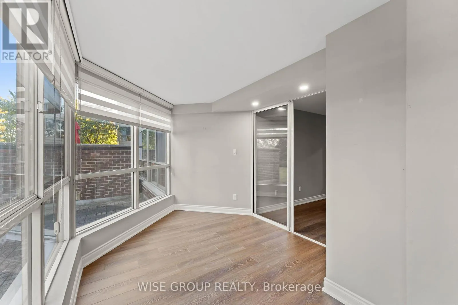 113 - 5 WELDRICK ROAD W
