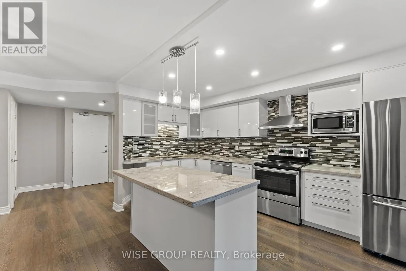 113 - 5 WELDRICK ROAD W