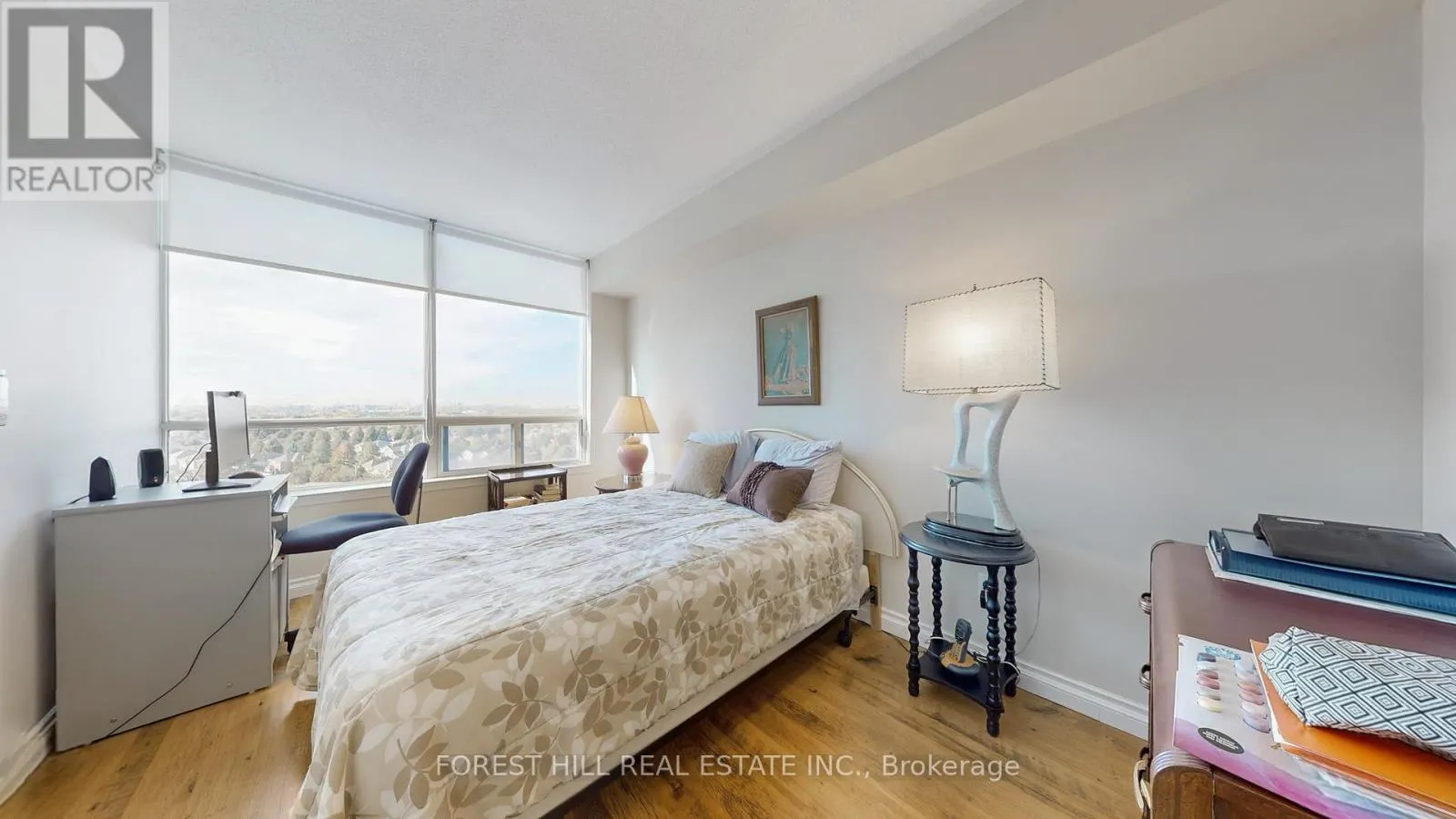 1109 - 110 PROMENADE CIRCLE