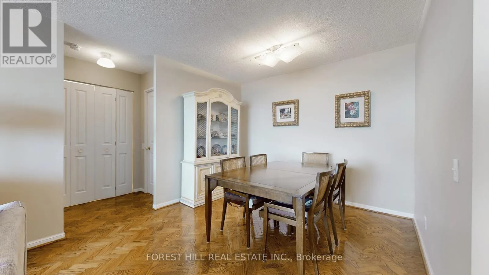 1109 - 110 PROMENADE CIRCLE