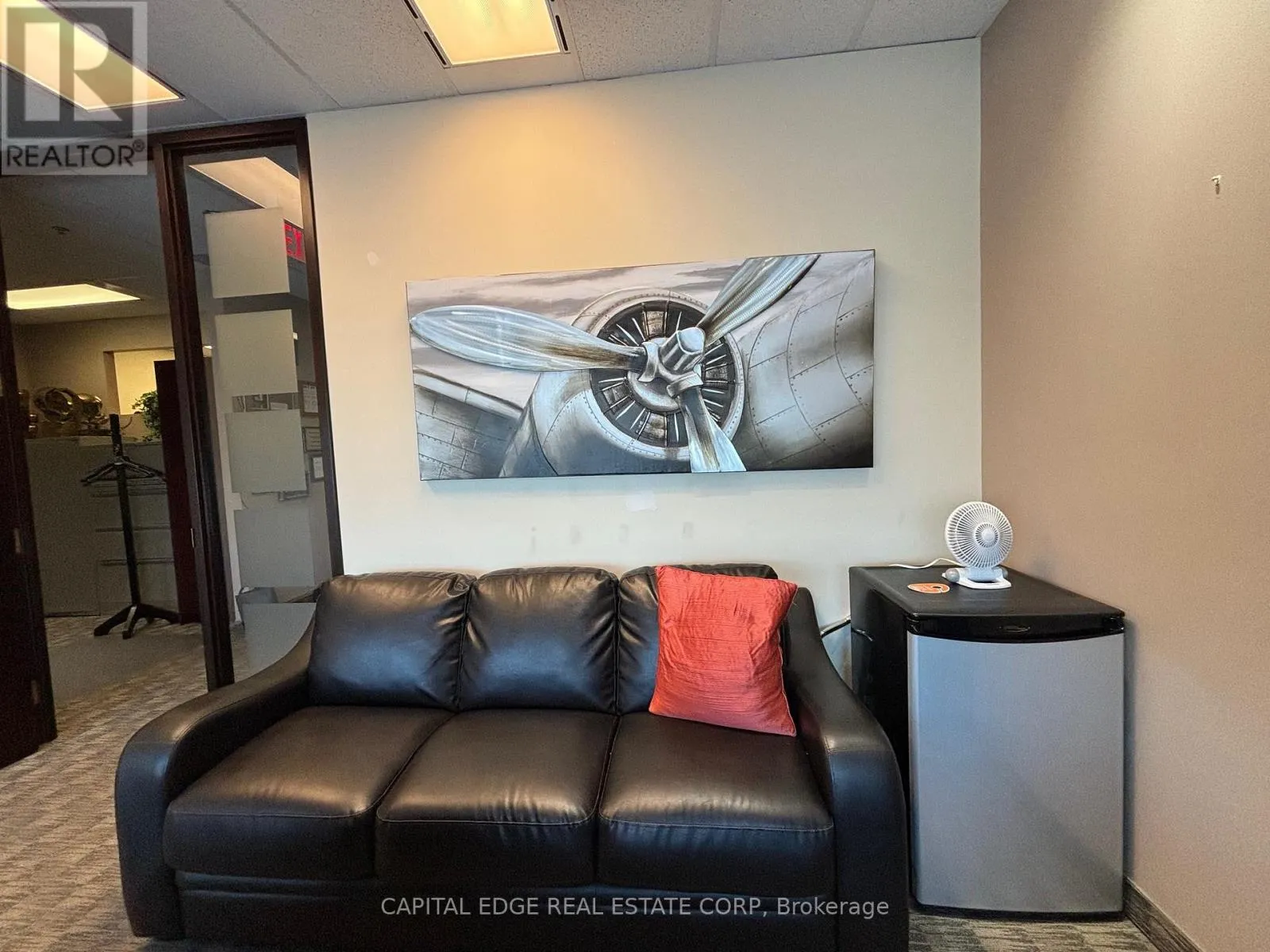 515D - 3601 HIGHWAY 7 ROAD E