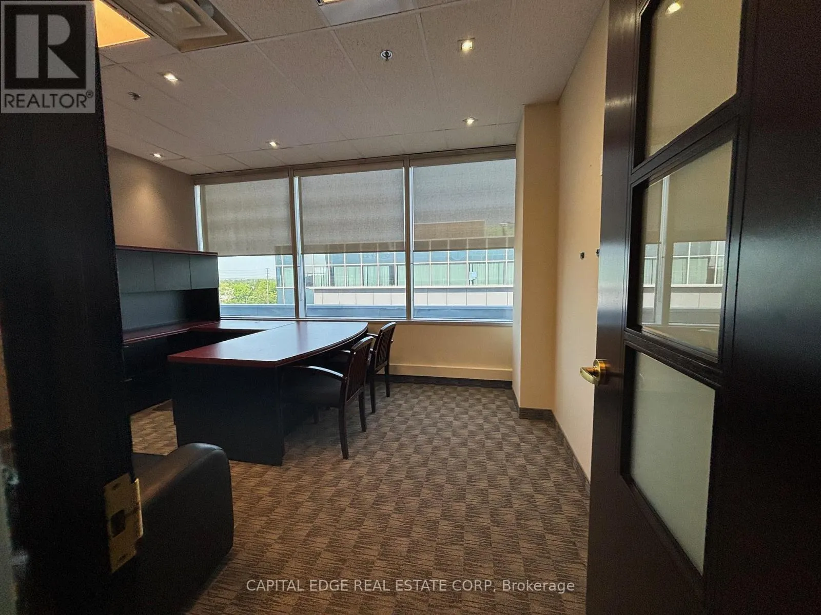 515D - 3601 HIGHWAY 7 ROAD E