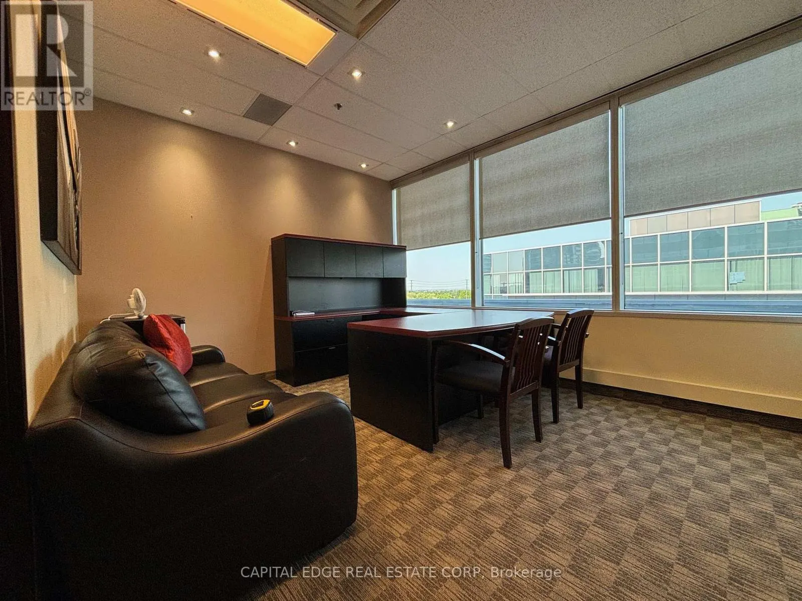 515D - 3601 HIGHWAY 7 ROAD E