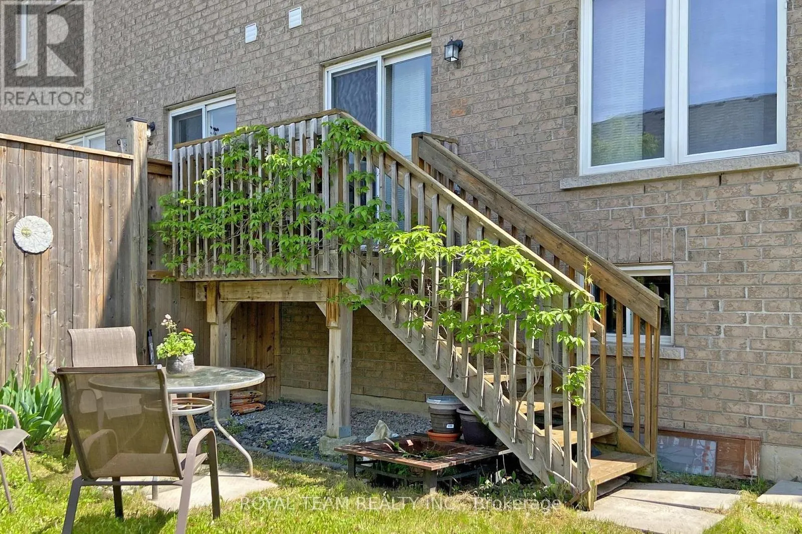 12 LUISA STREET