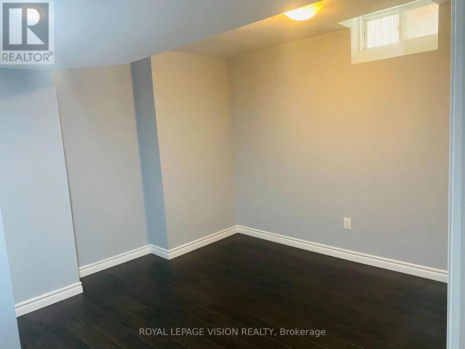 10 GERMAIN CRESCENT
