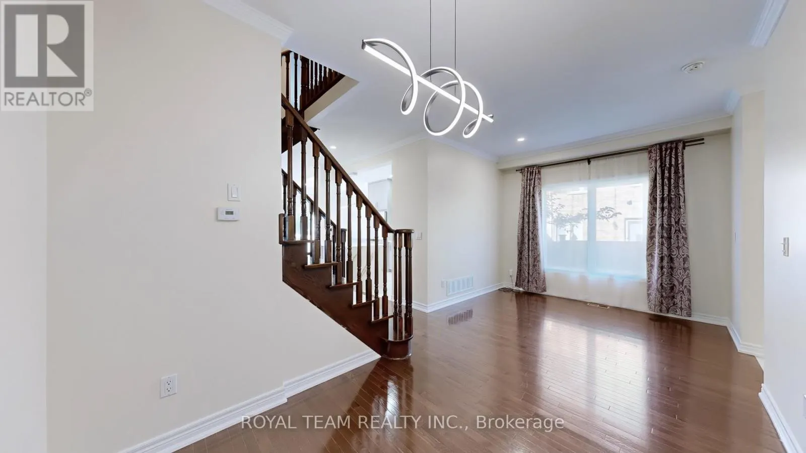 246 LAUDERDALE DRIVE