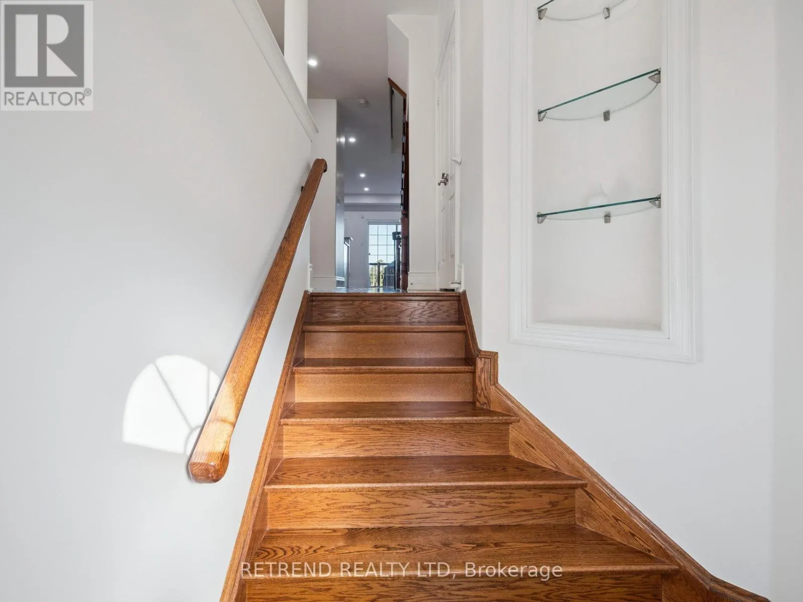 26 GOLDEN SPRUCE LANE