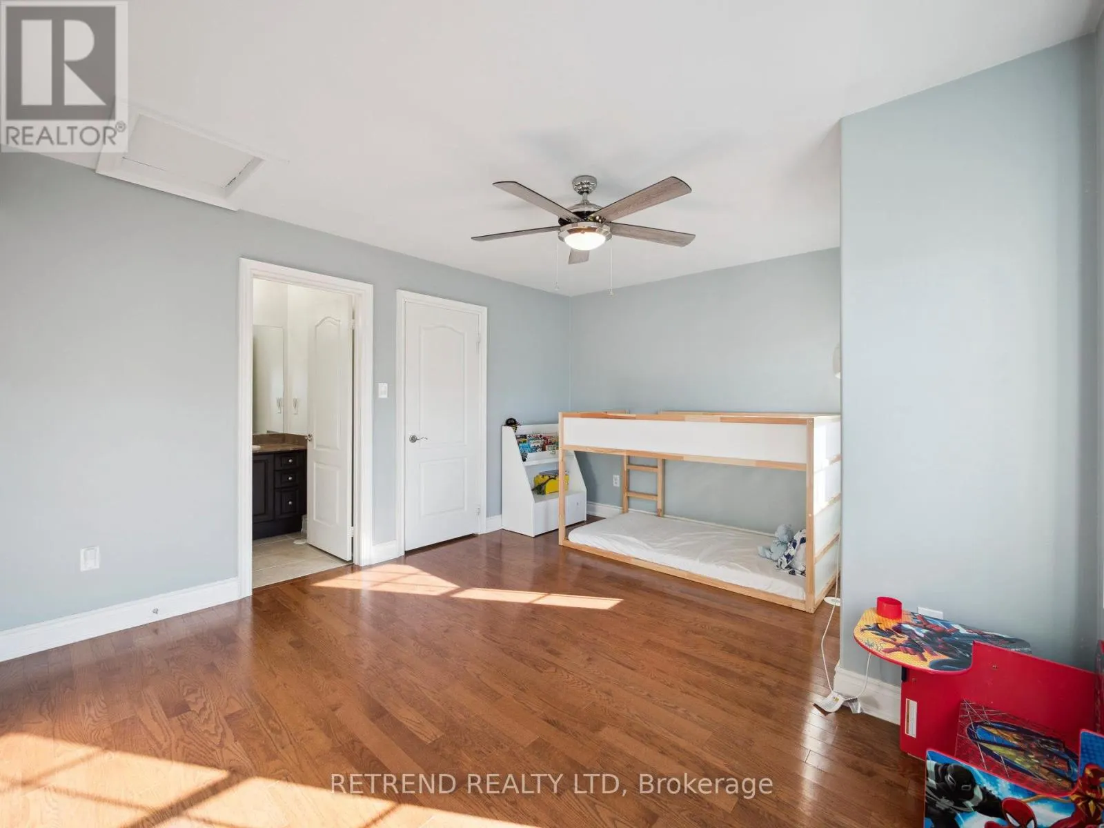 26 GOLDEN SPRUCE LANE