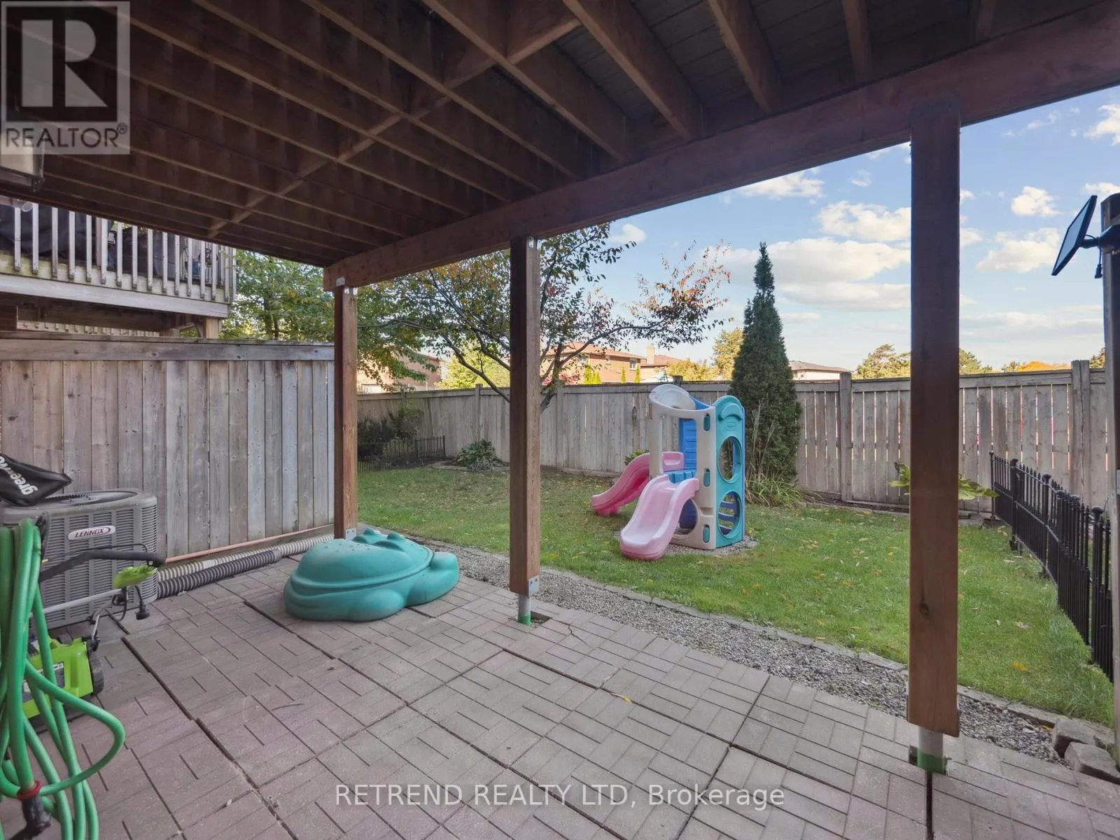 26 GOLDEN SPRUCE LANE