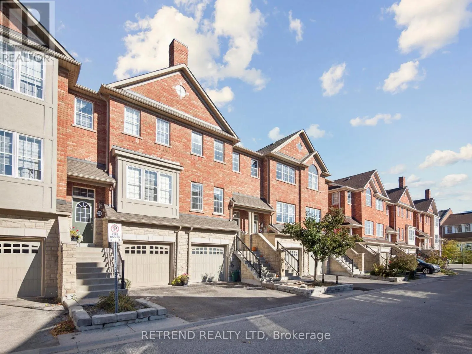26 GOLDEN SPRUCE LANE