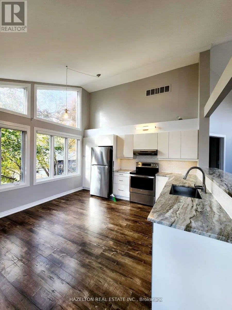 2 - 16 PARK DRIVE
