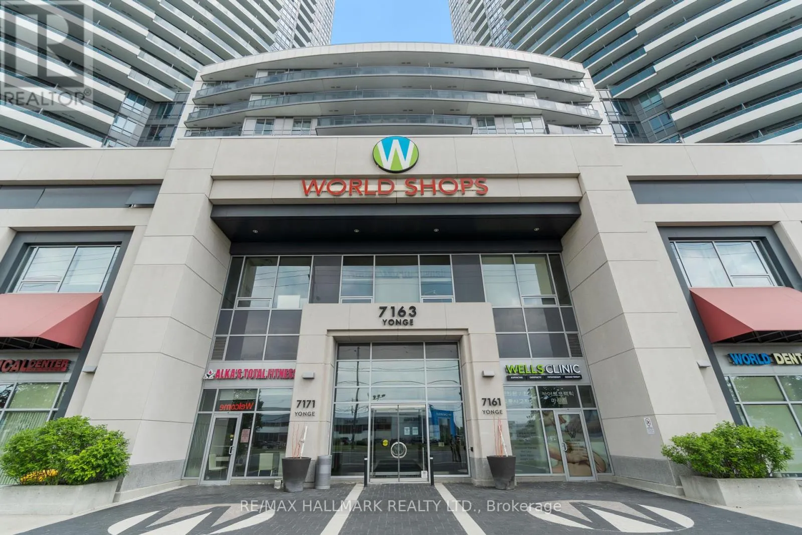 PH301 - 7171 YONGE STREET