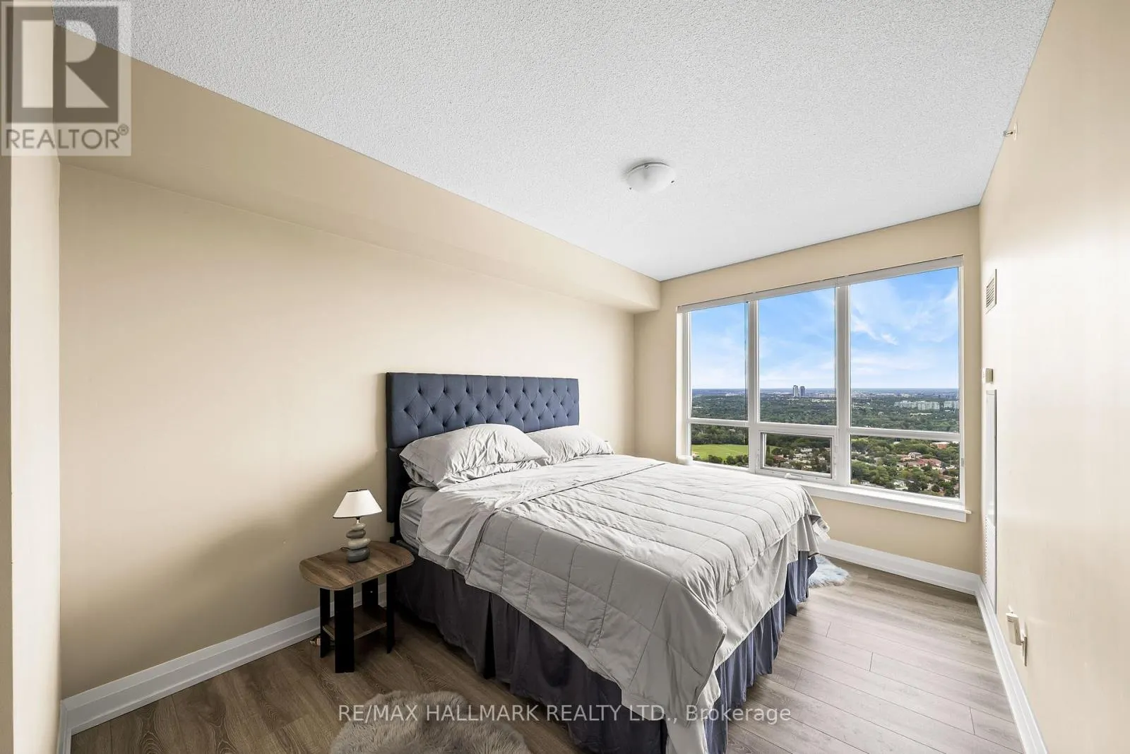 PH301 - 7171 YONGE STREET