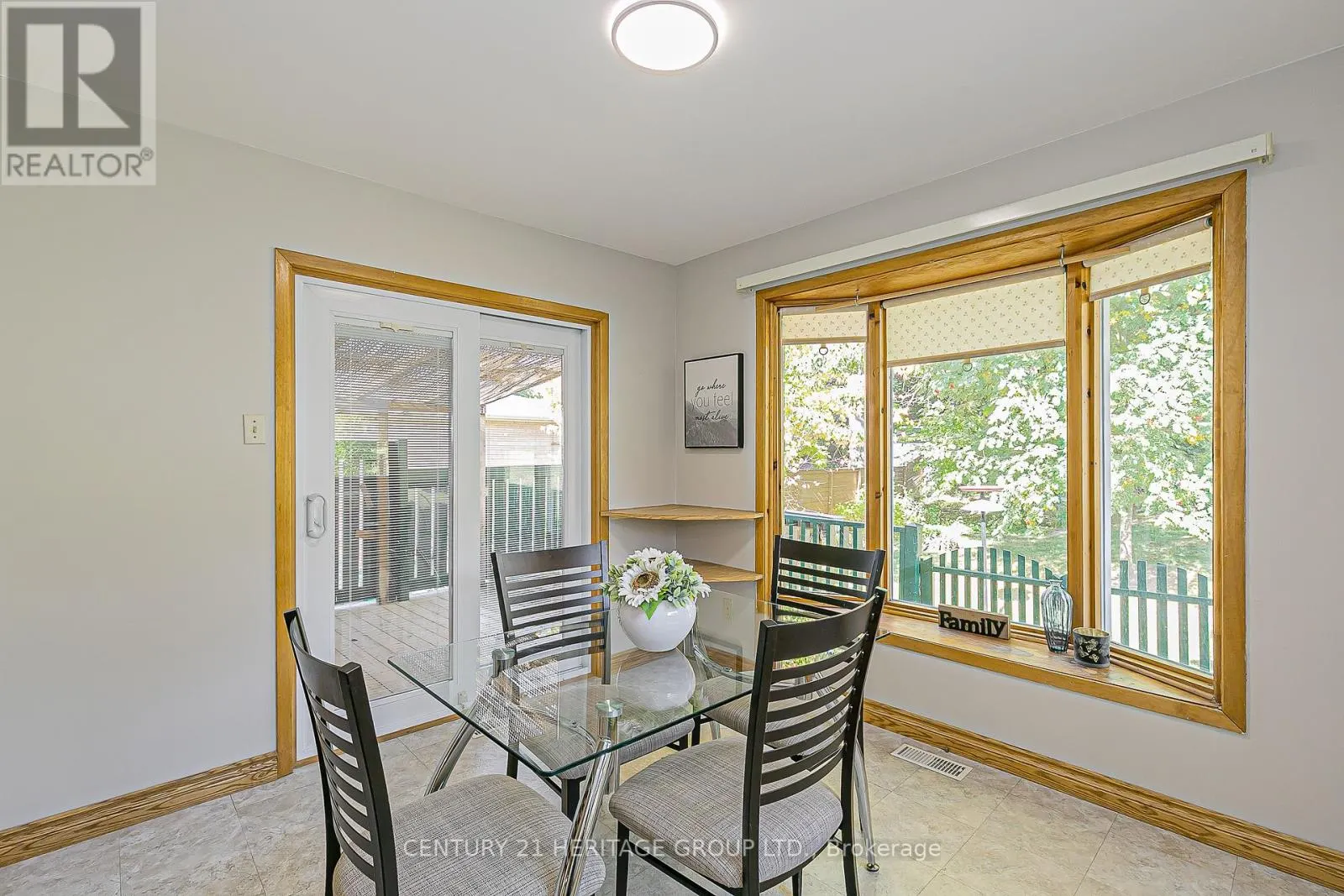 4 BECKETT AVENUE
