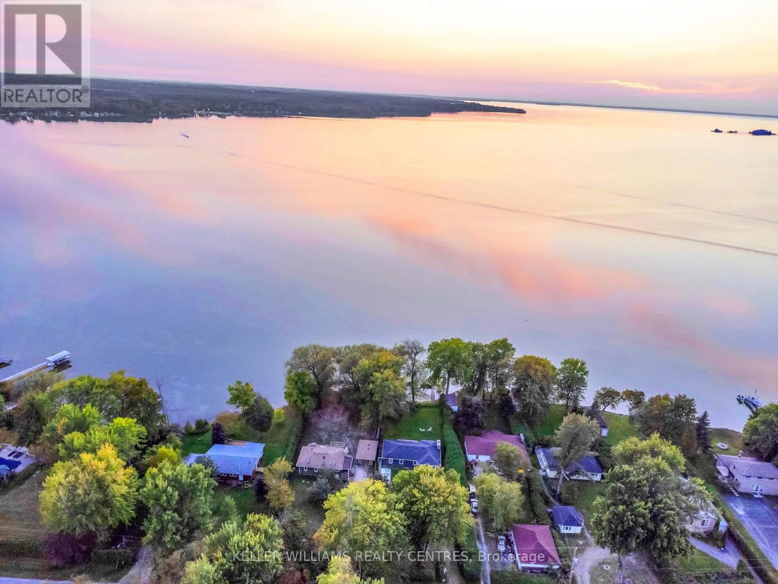 28 MCRAE BEACH ROAD S
