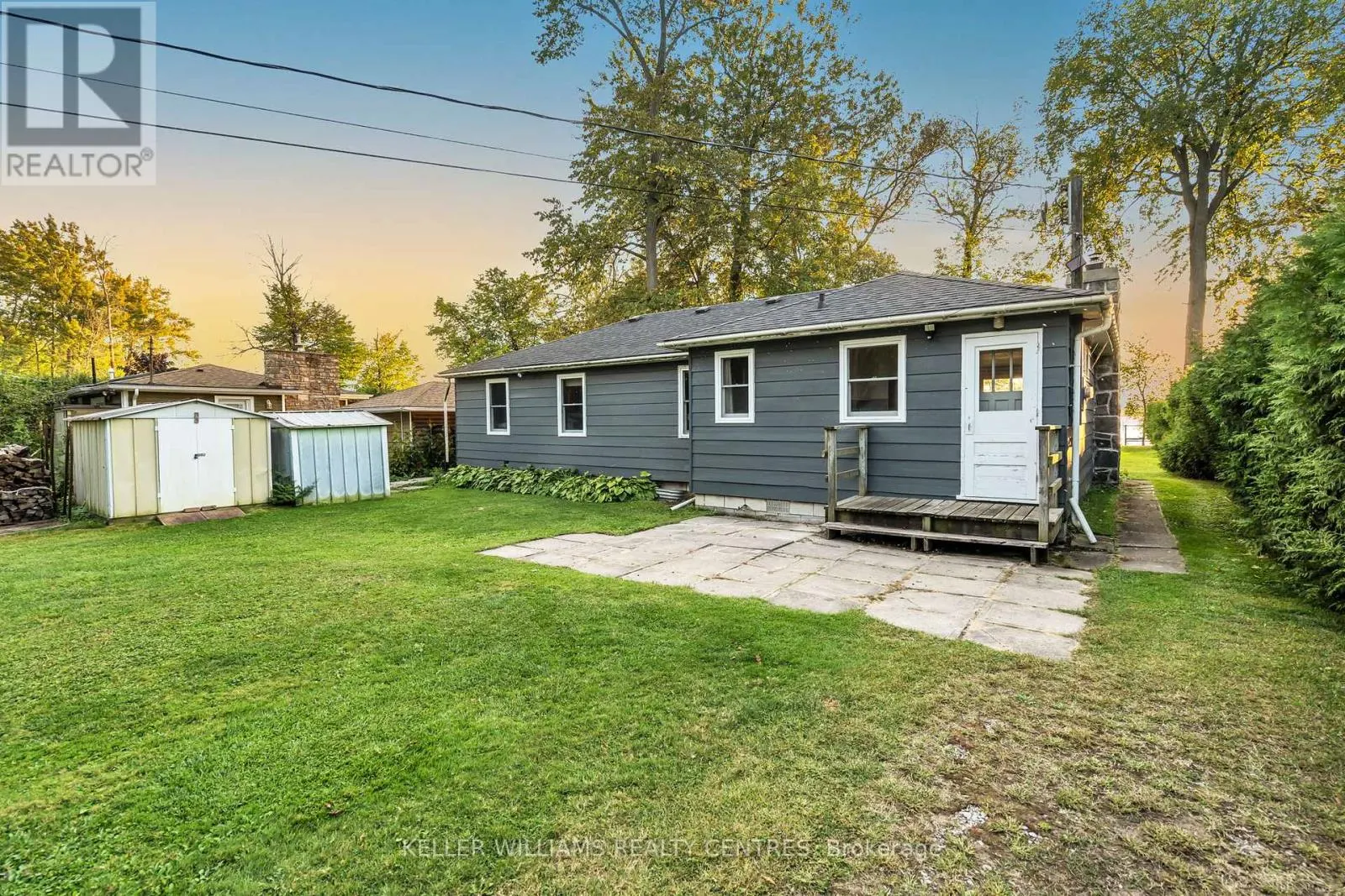 28 MCRAE BEACH ROAD S