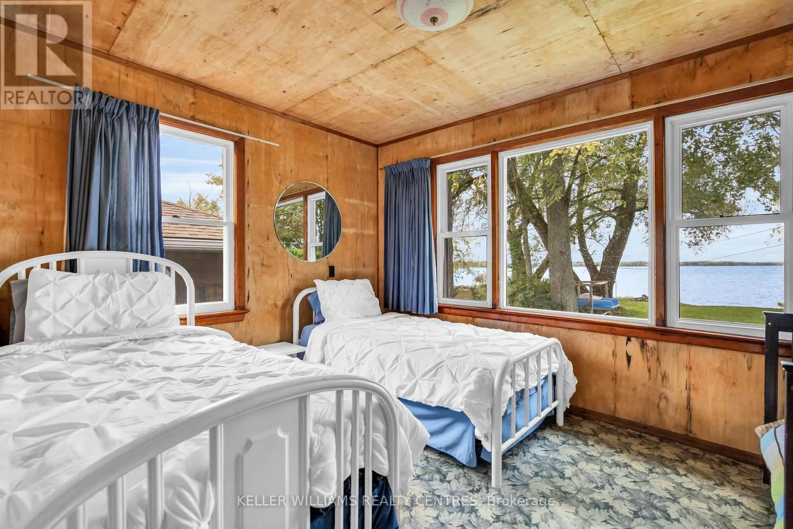 28 MCRAE BEACH ROAD S
