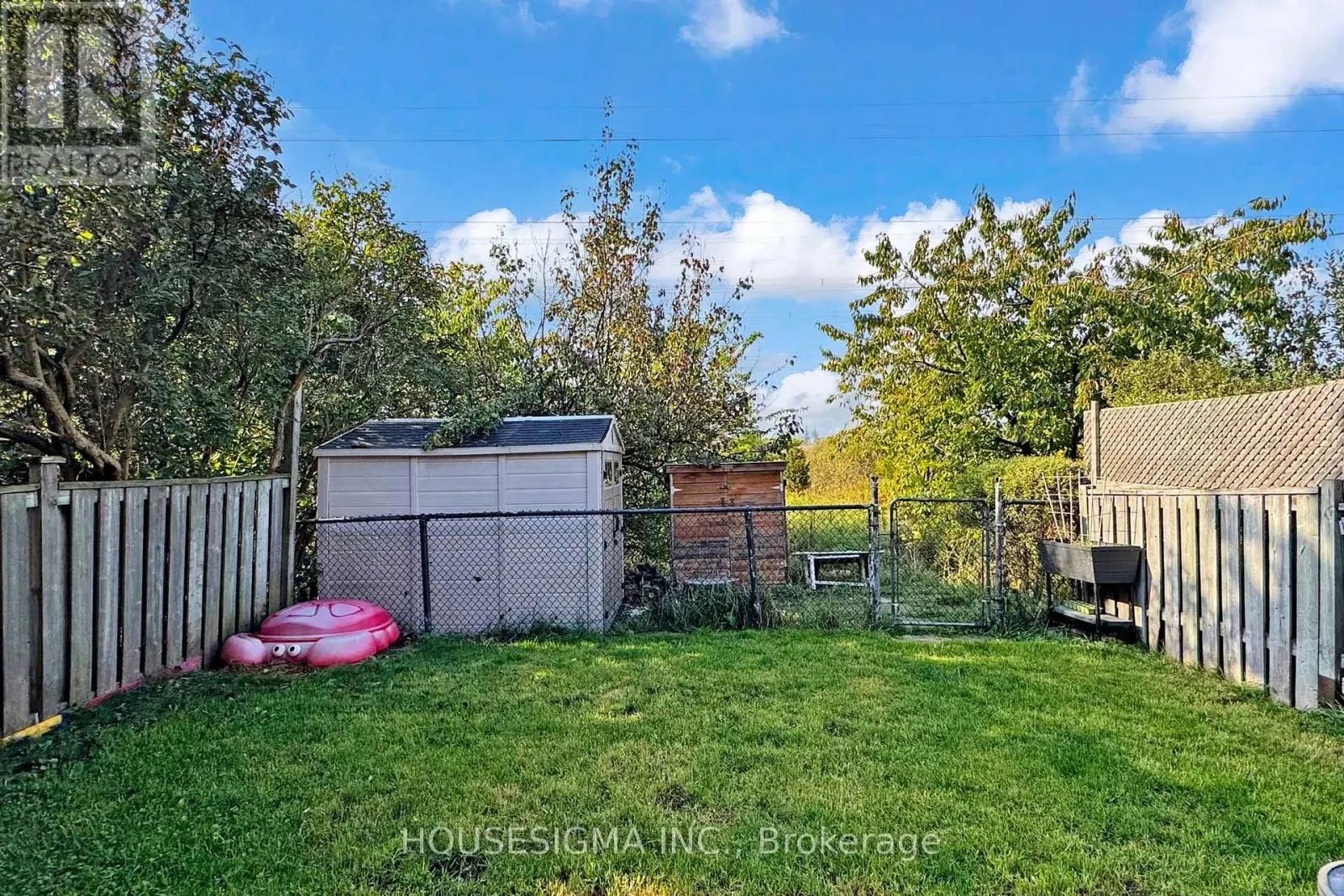 54 OAKMOUNT CRESCENT