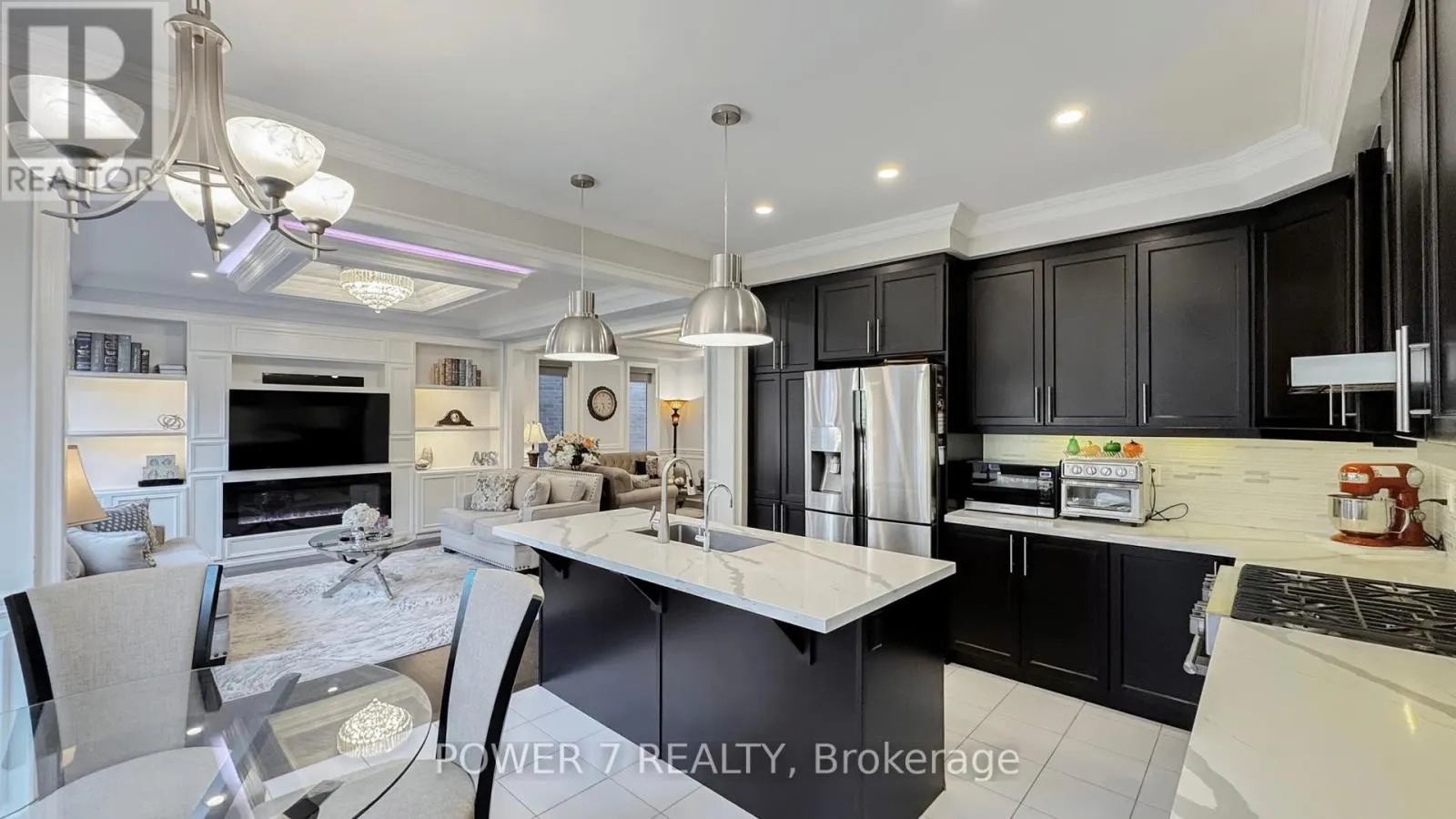 241 DEGRAAF CRESCENT