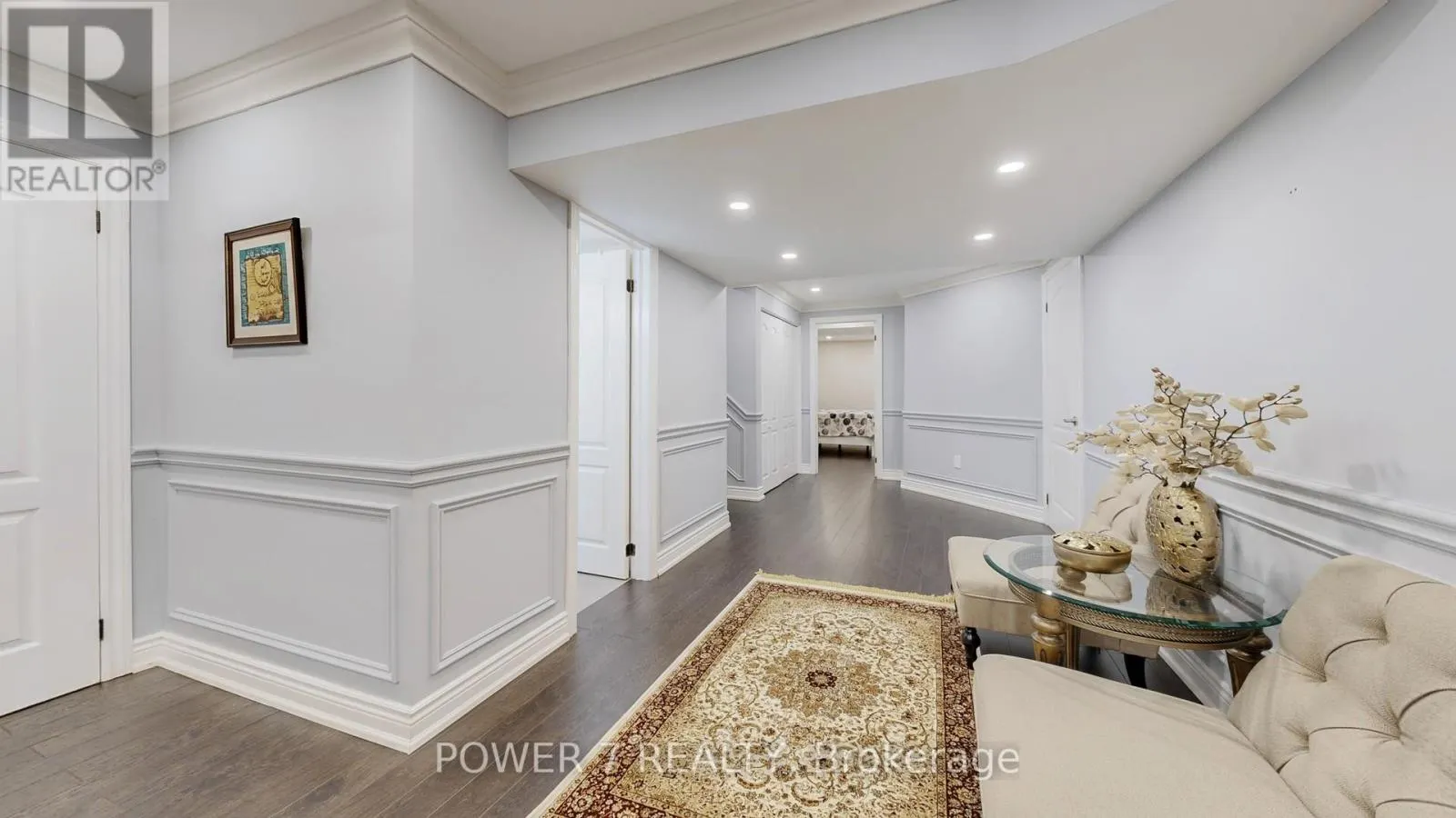 241 DEGRAAF CRESCENT