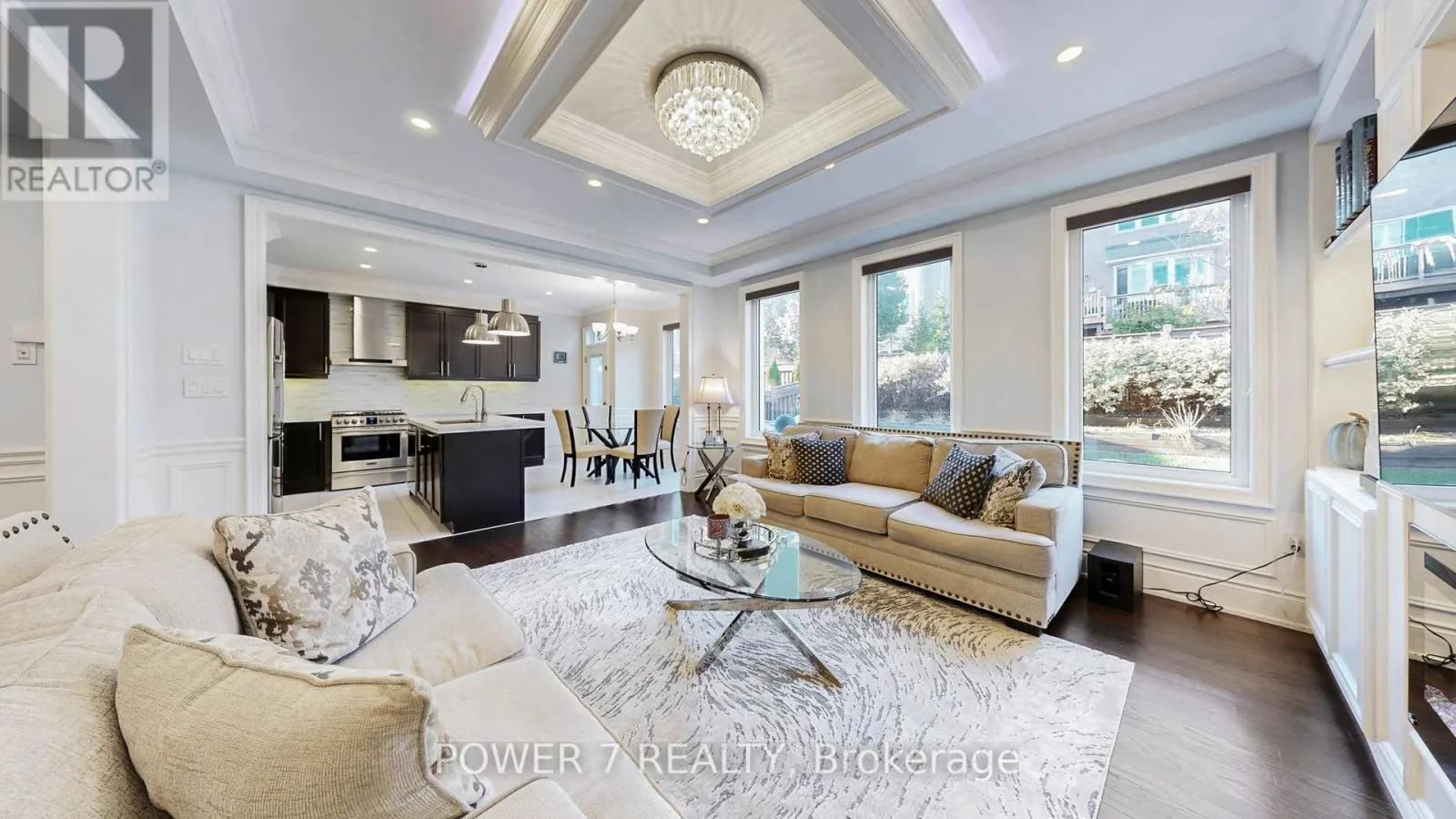 241 DEGRAAF CRESCENT