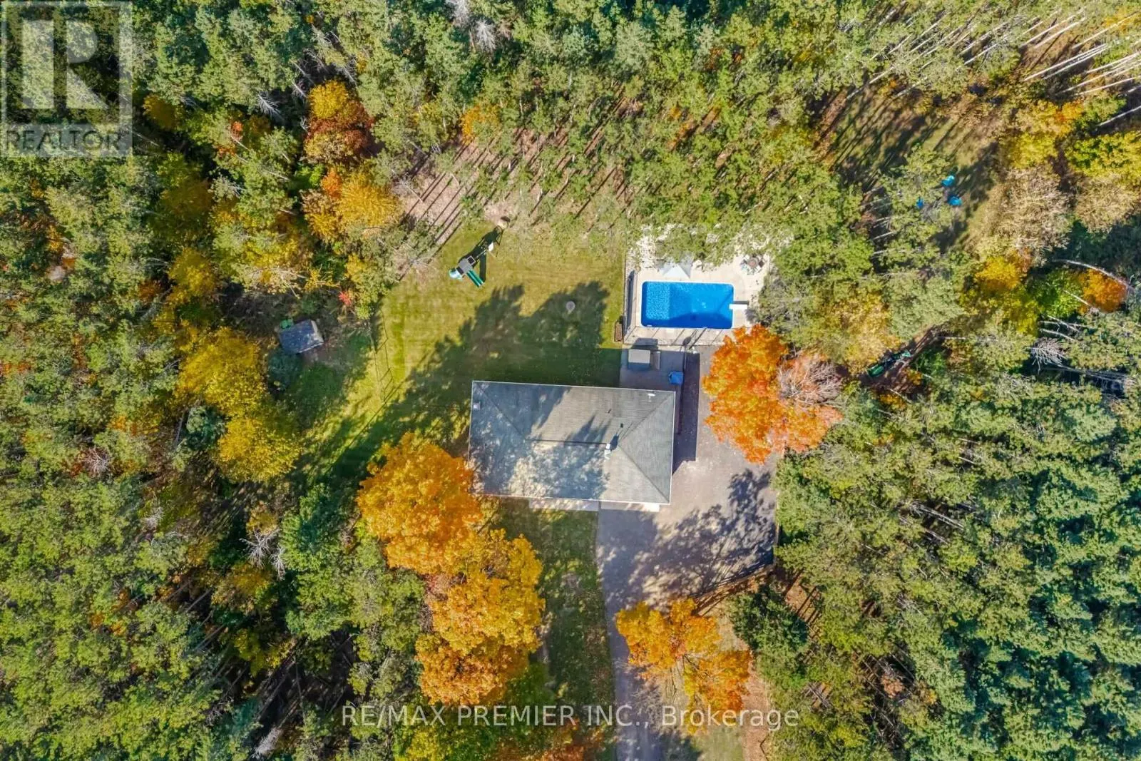 4904 10TH SIDE ROAD