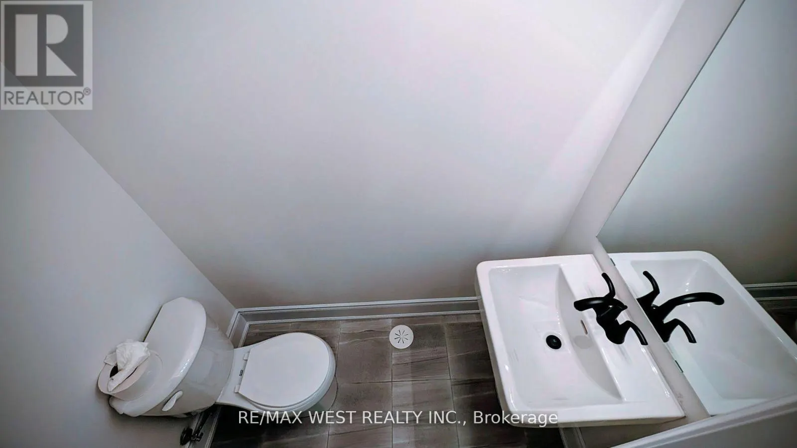 138 WASCANA ROAD
