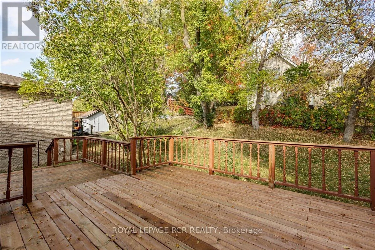 153 STICKWOOD COURT