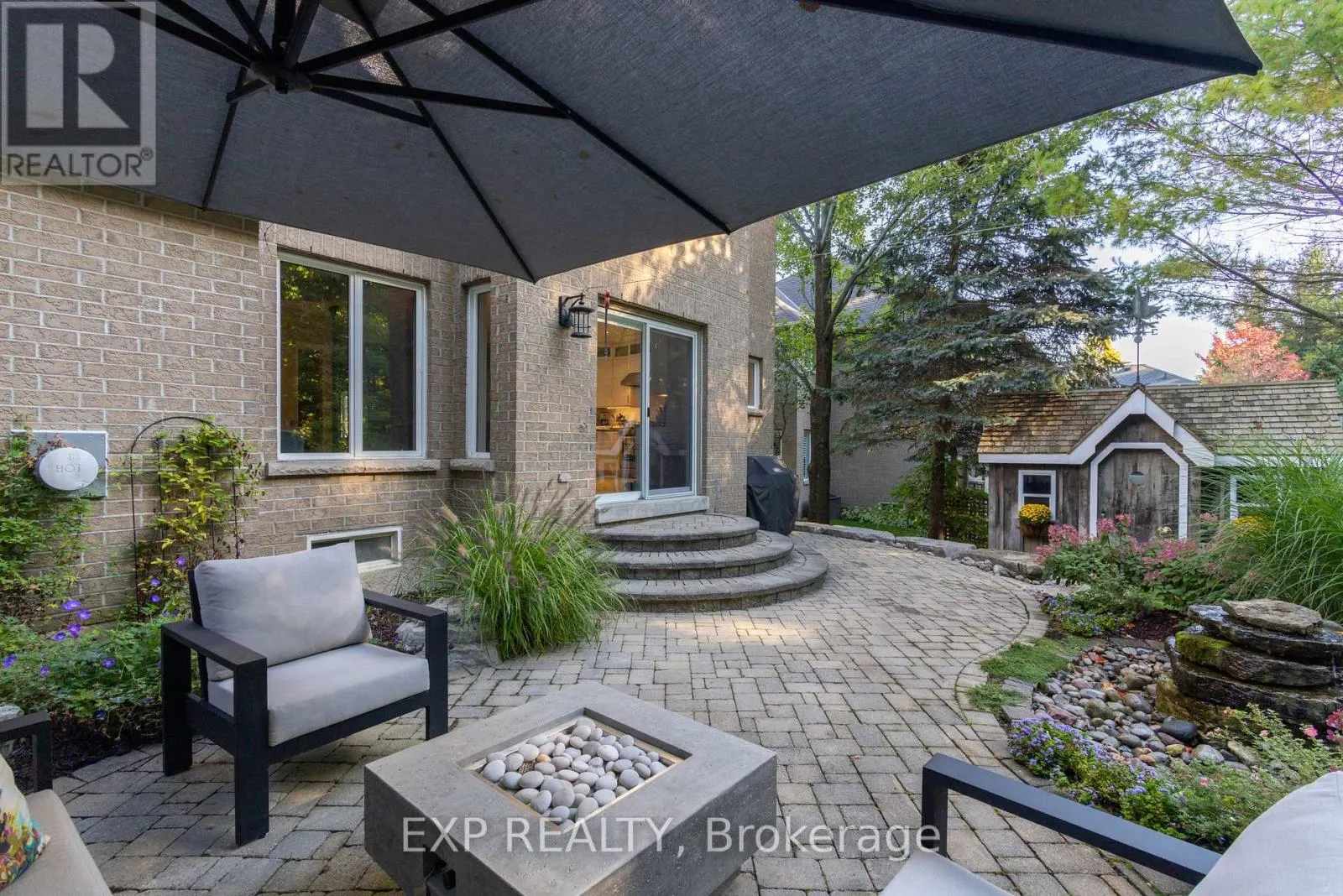 85 WILLIS DRIVE