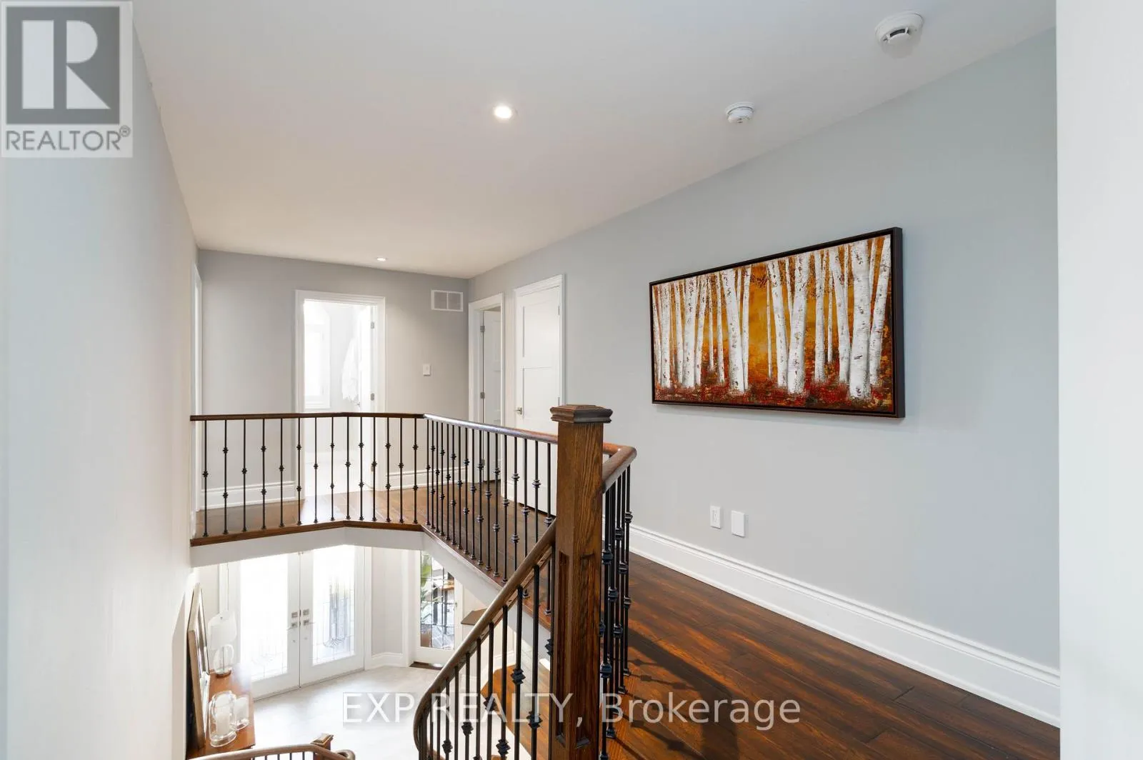 85 WILLIS DRIVE