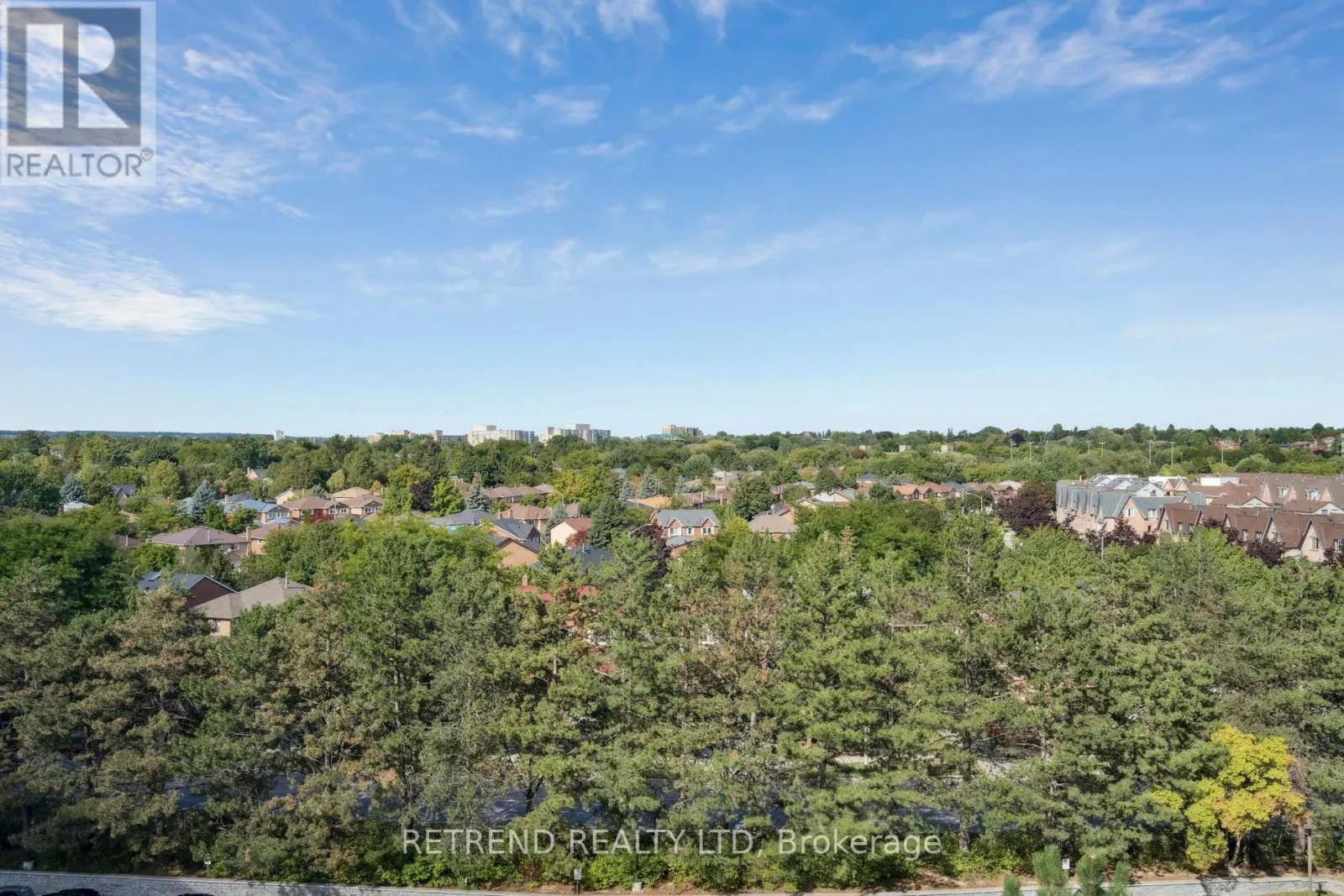 826 - 32 CLARISSA DRIVE