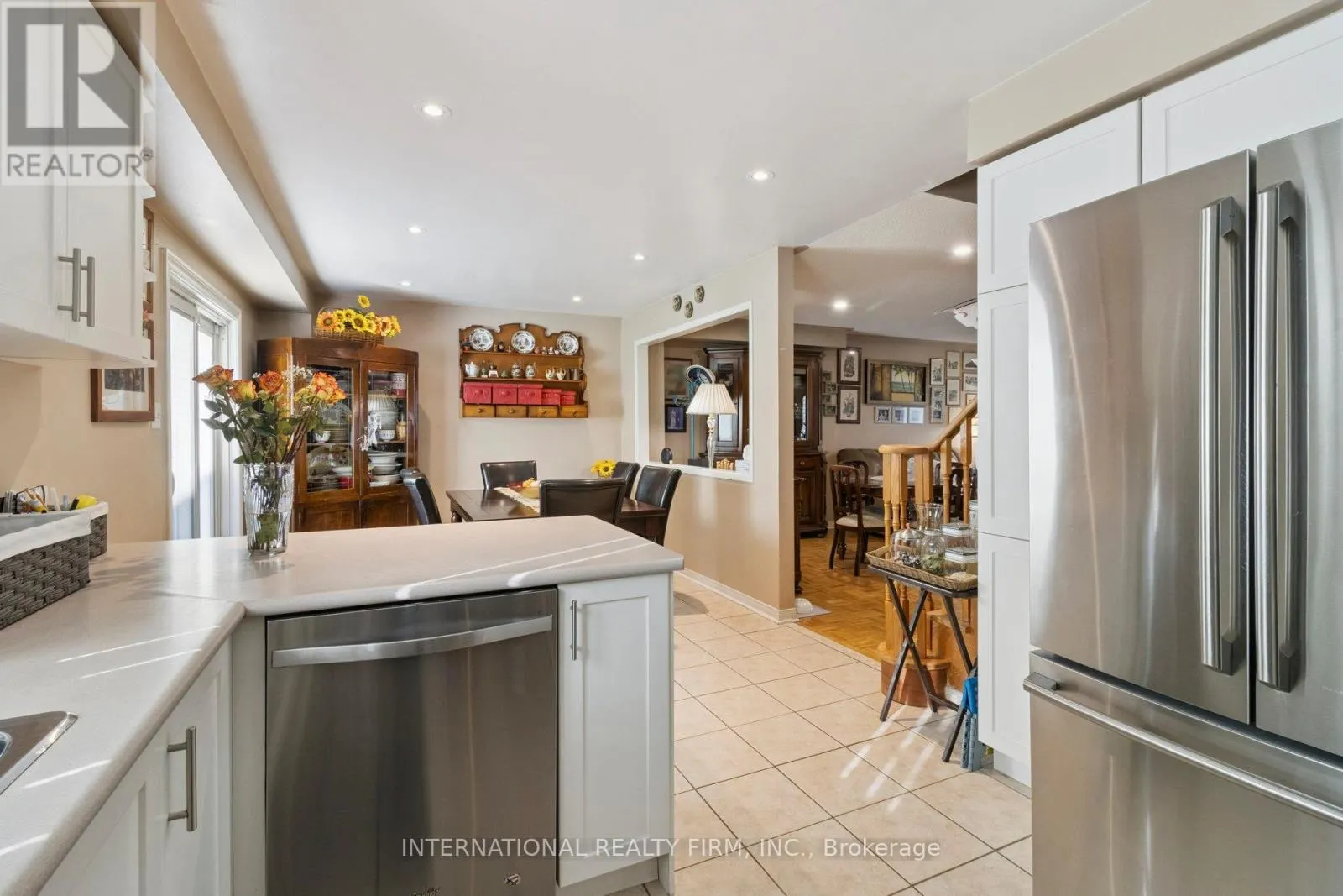 76 TIMBERWOLF CRESCENT