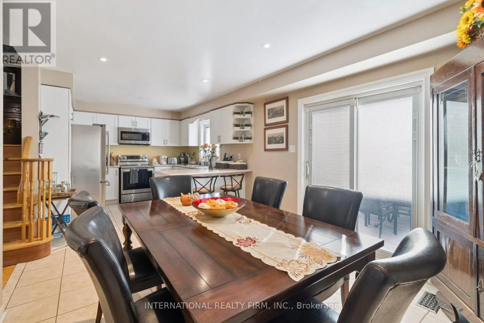76 TIMBERWOLF CRESCENT