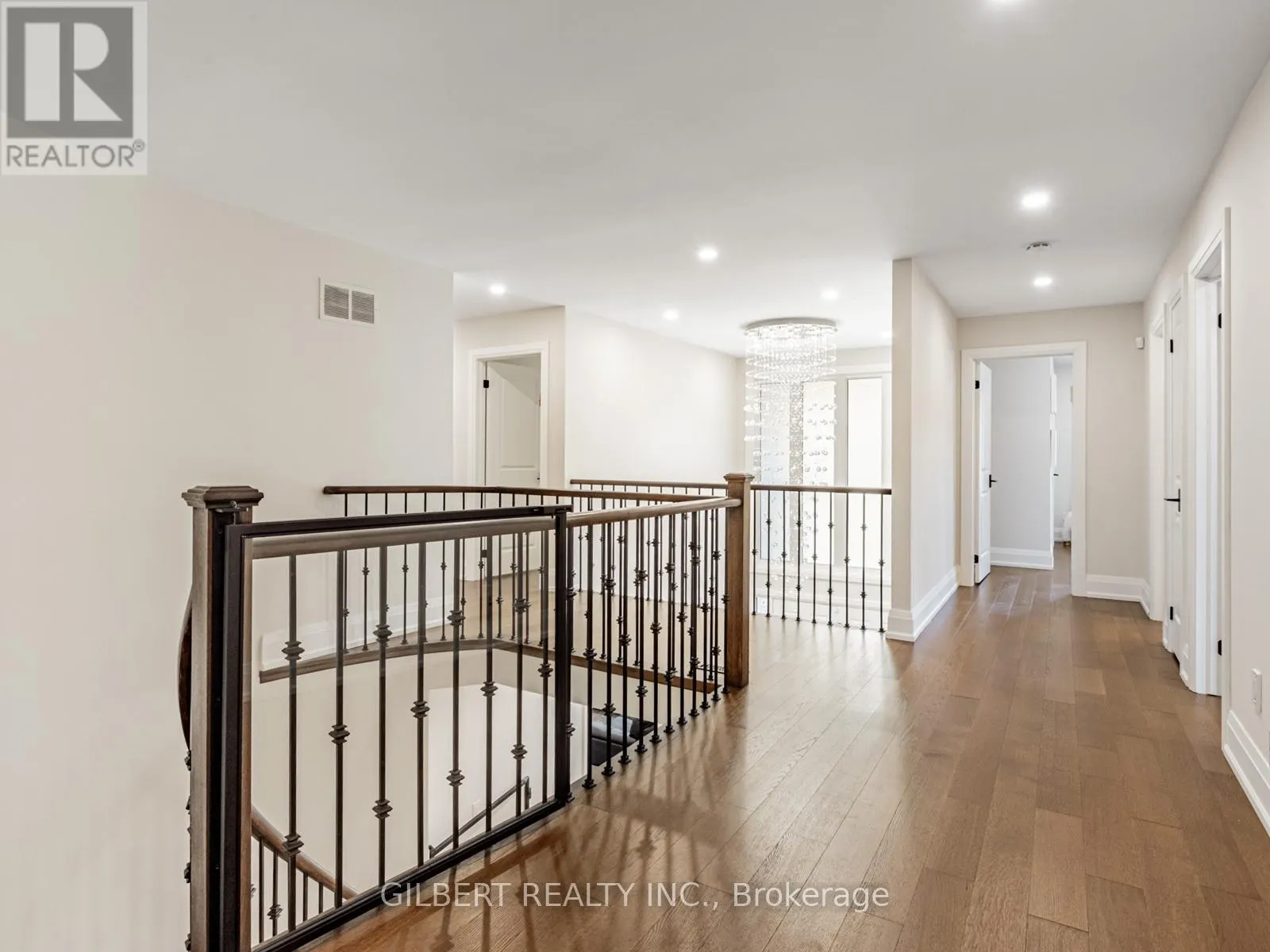 5 LUNAU LANE