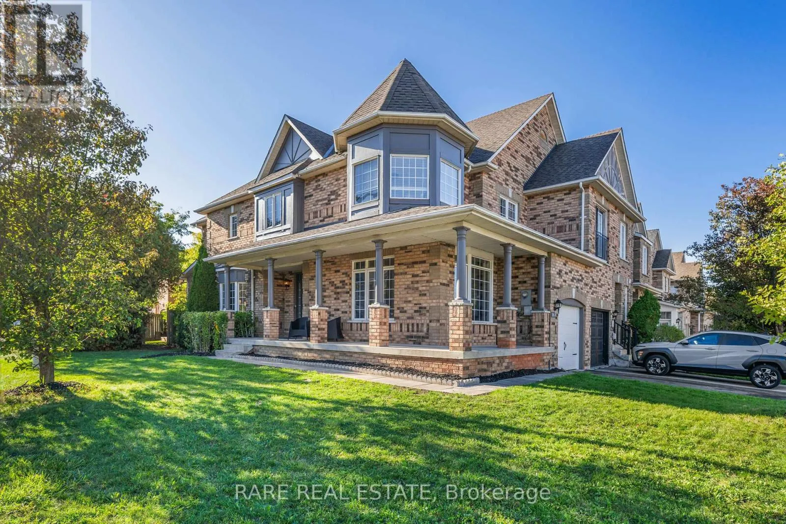 16 EBONY GATE