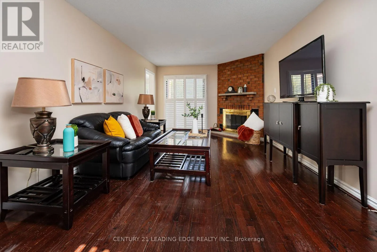 7 DELANCEY CRESCENT