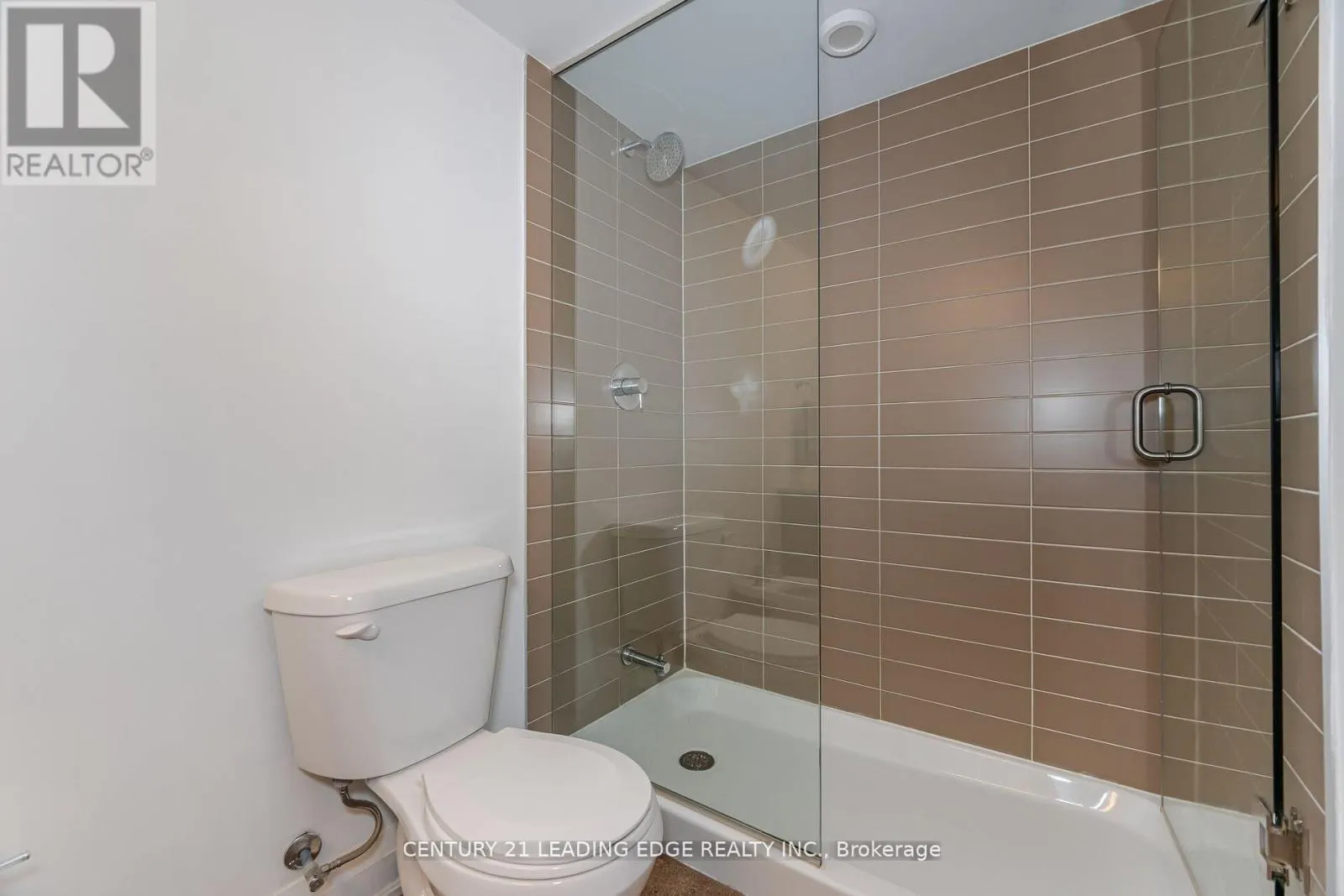 108 - 24 WOODSTREAM BOULEVARD