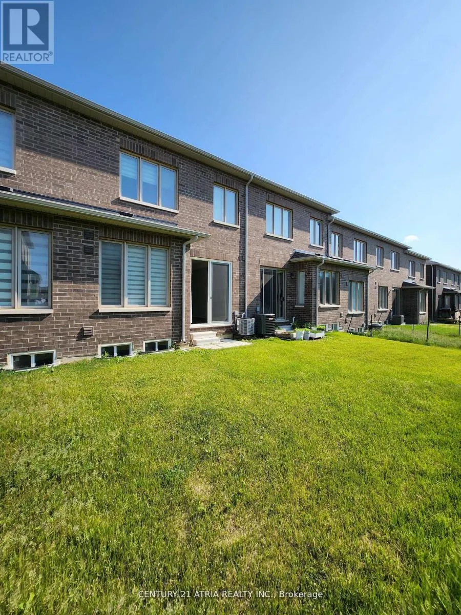 97 SCHMELTZER CRESCENT