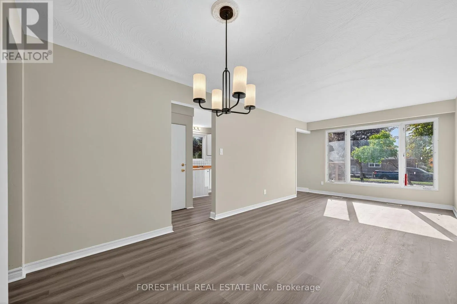 157 SEPTONNE AVENUE