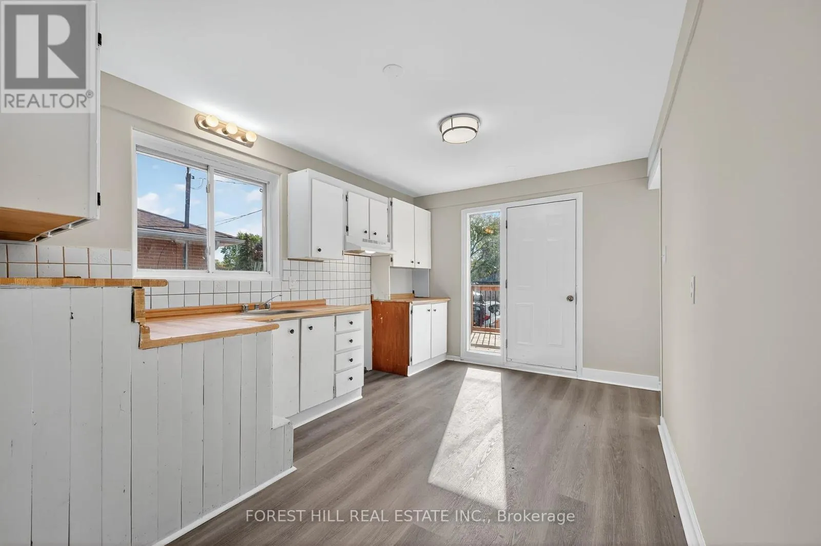 157 SEPTONNE AVENUE