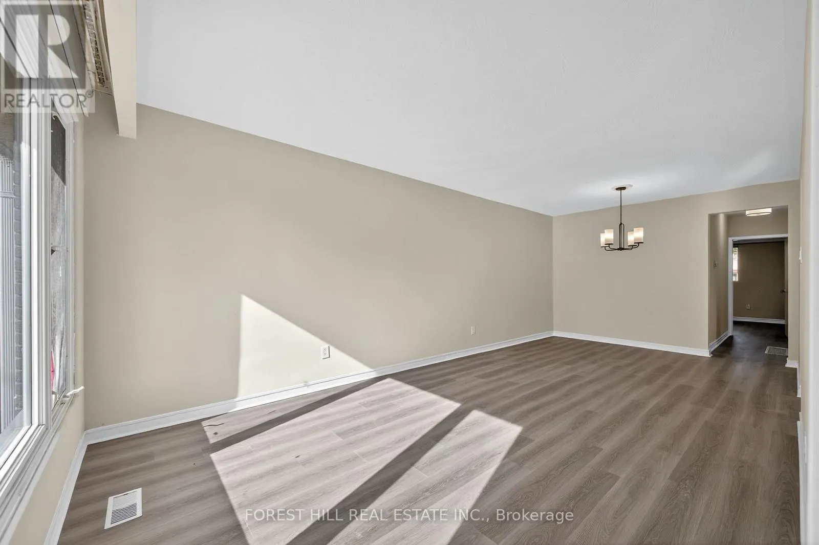 157 SEPTONNE AVENUE