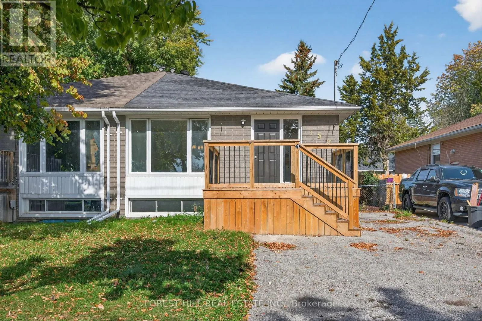 157 SEPTONNE AVENUE
