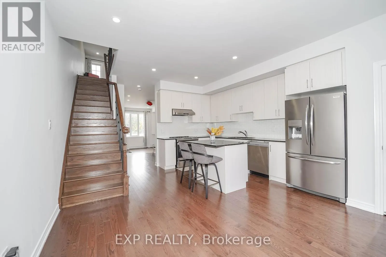 62 HARVEST FIELD ROAD
