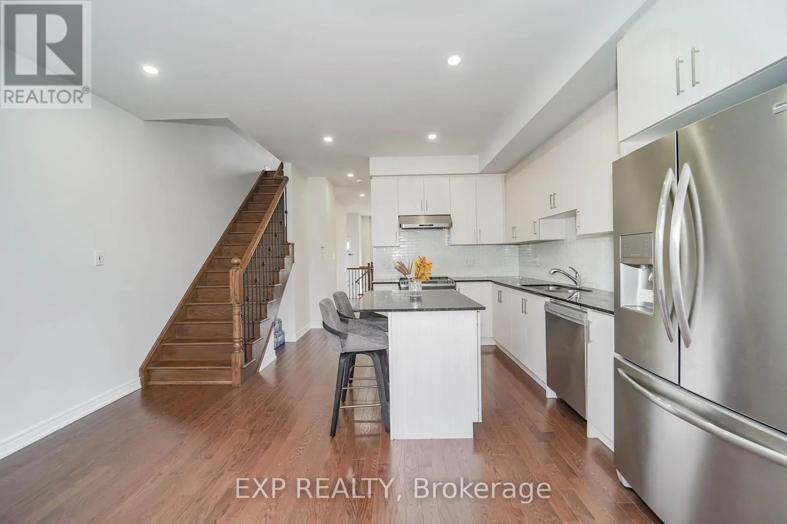 62 HARVEST FIELD ROAD