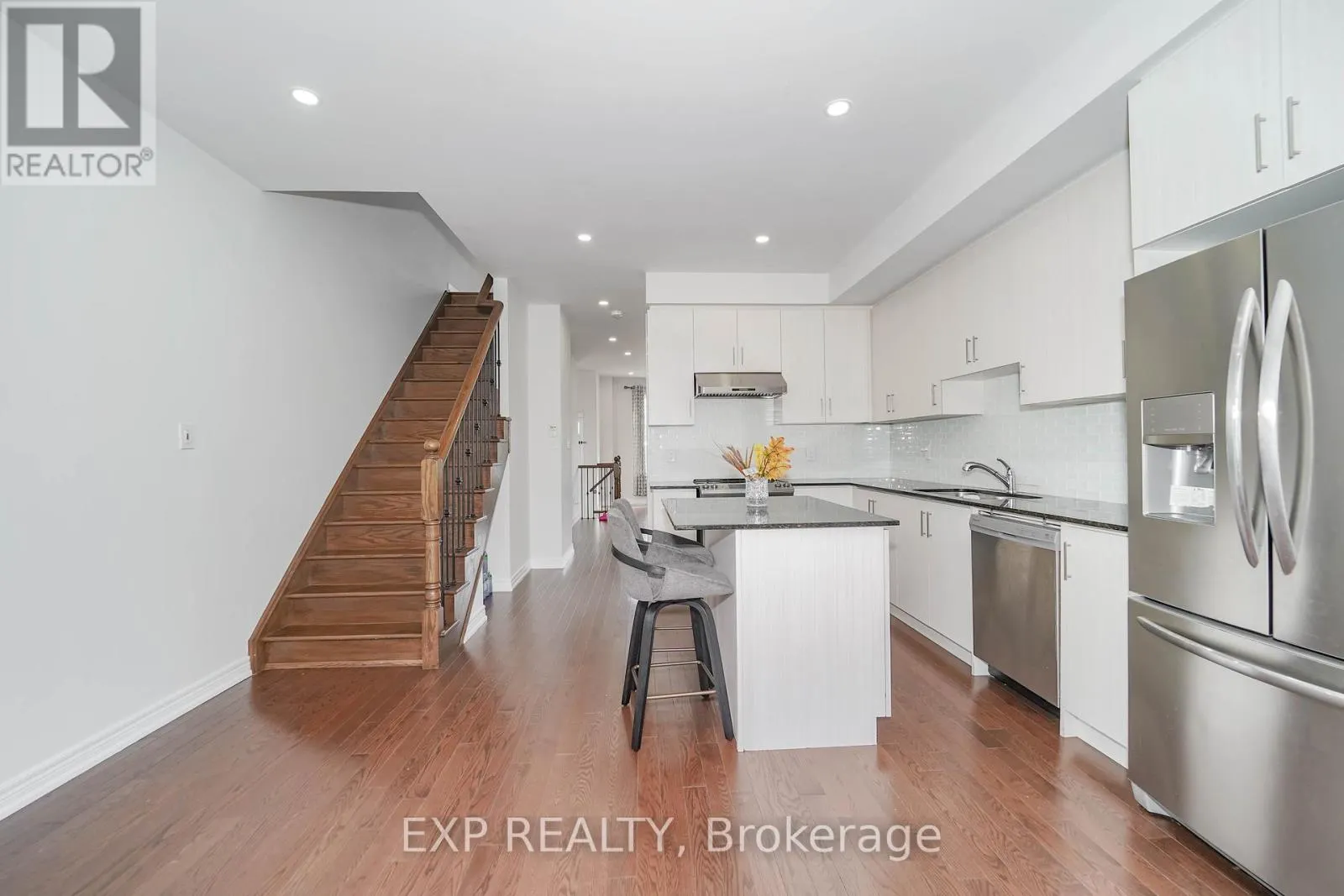 62 HARVEST FIELD ROAD