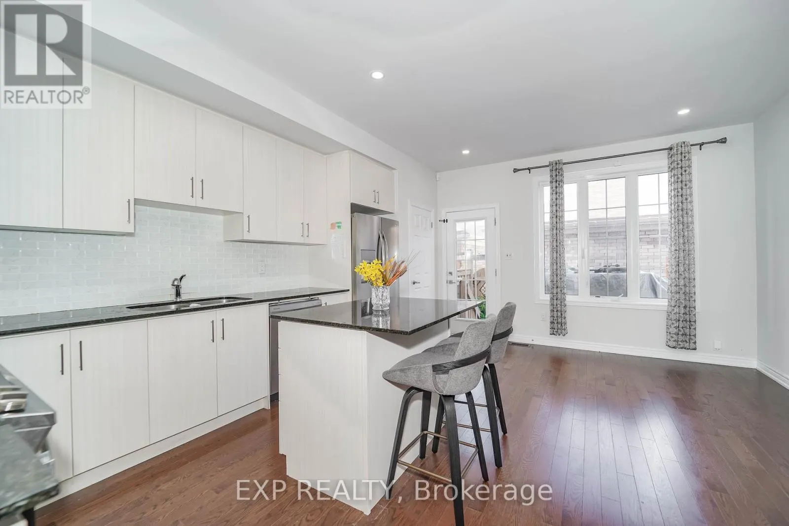 62 HARVEST FIELD ROAD