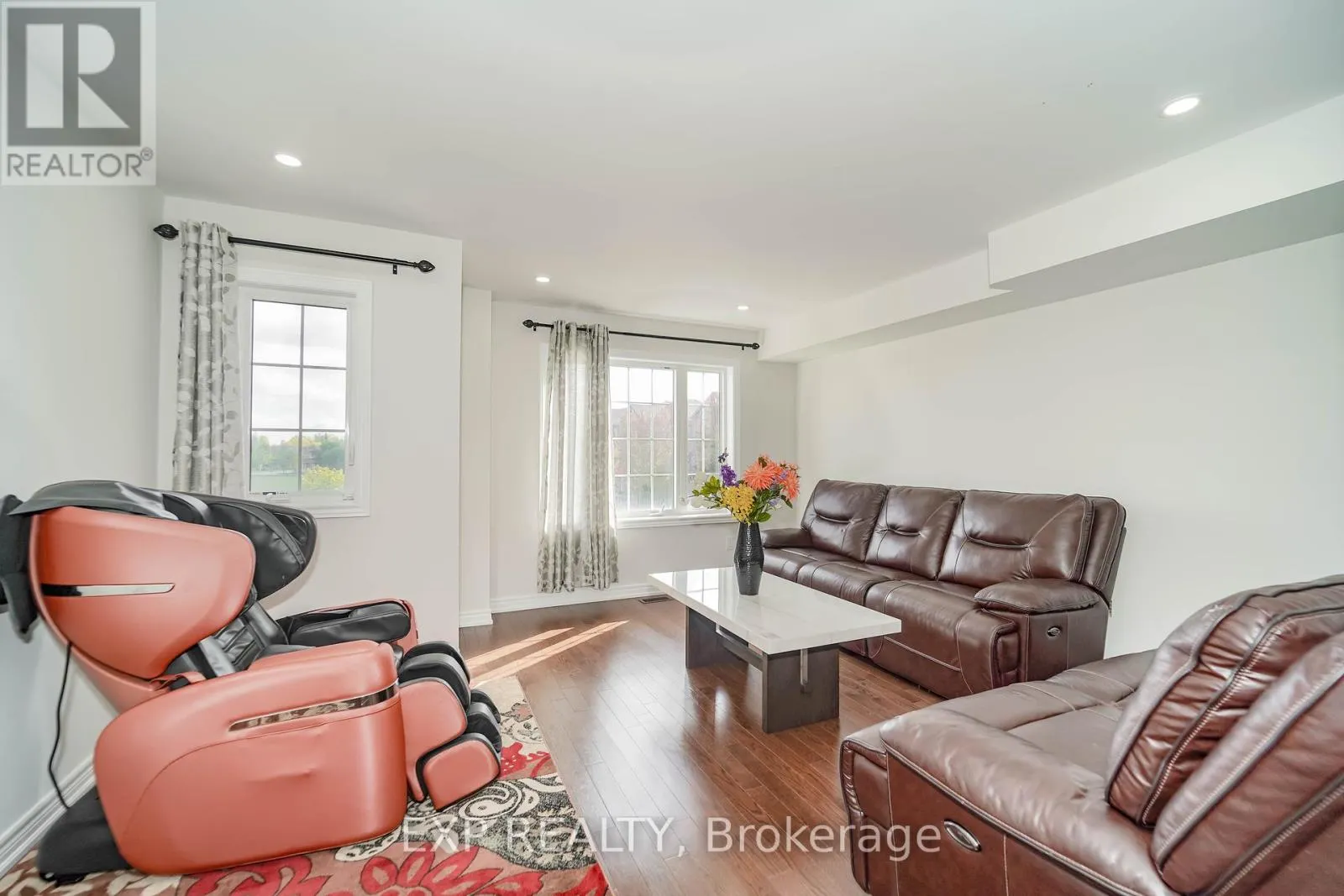 62 HARVEST FIELD ROAD