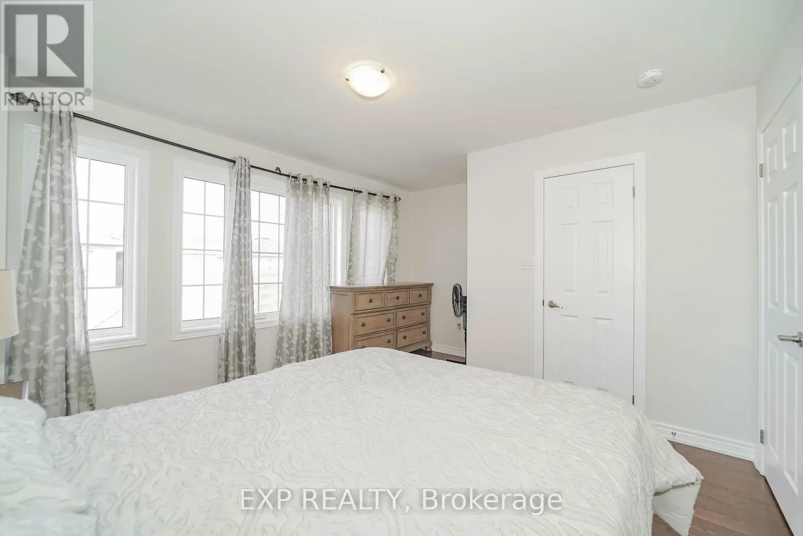 62 HARVEST FIELD ROAD