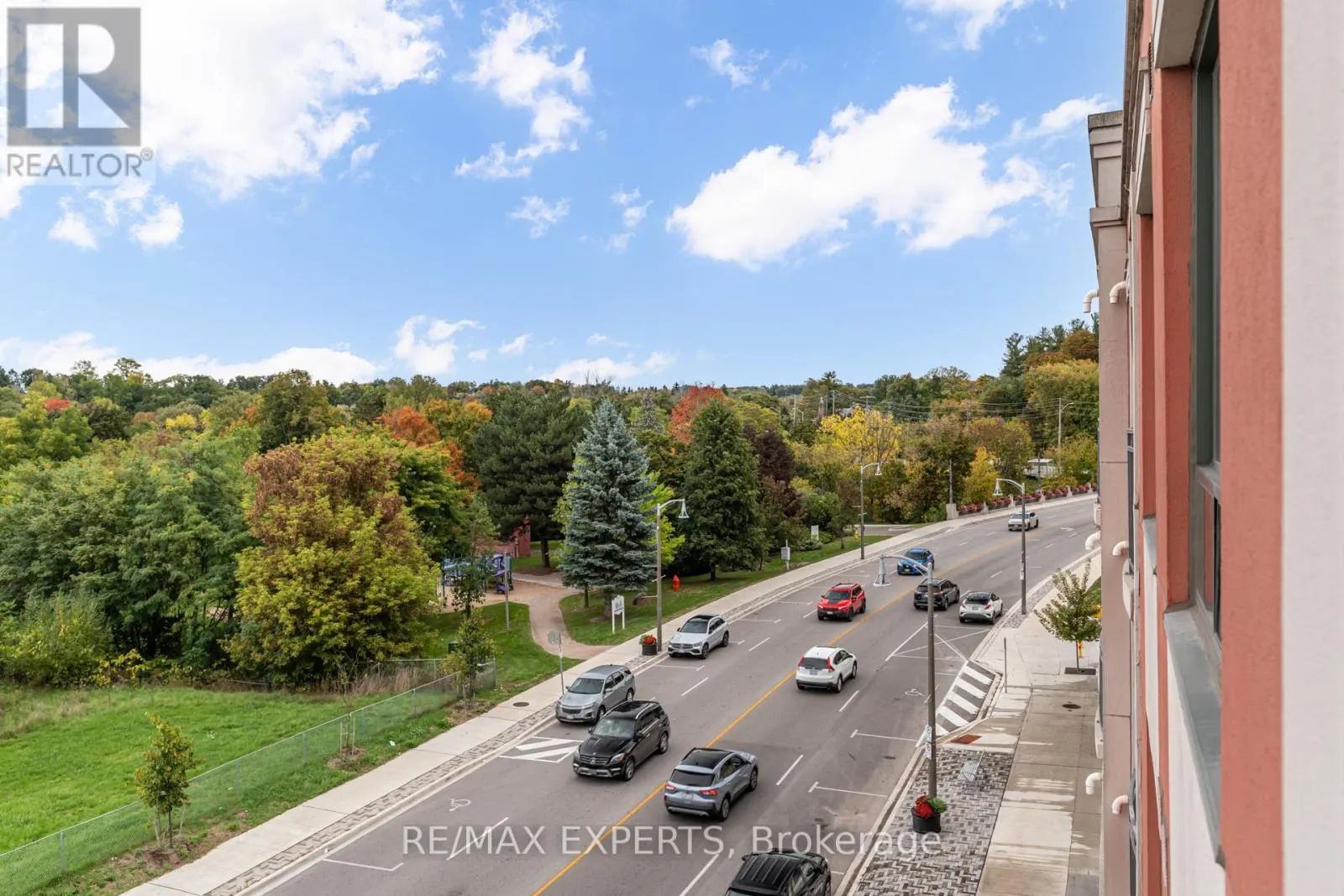 408 - 53 WOODBRIDGE AVENUE N