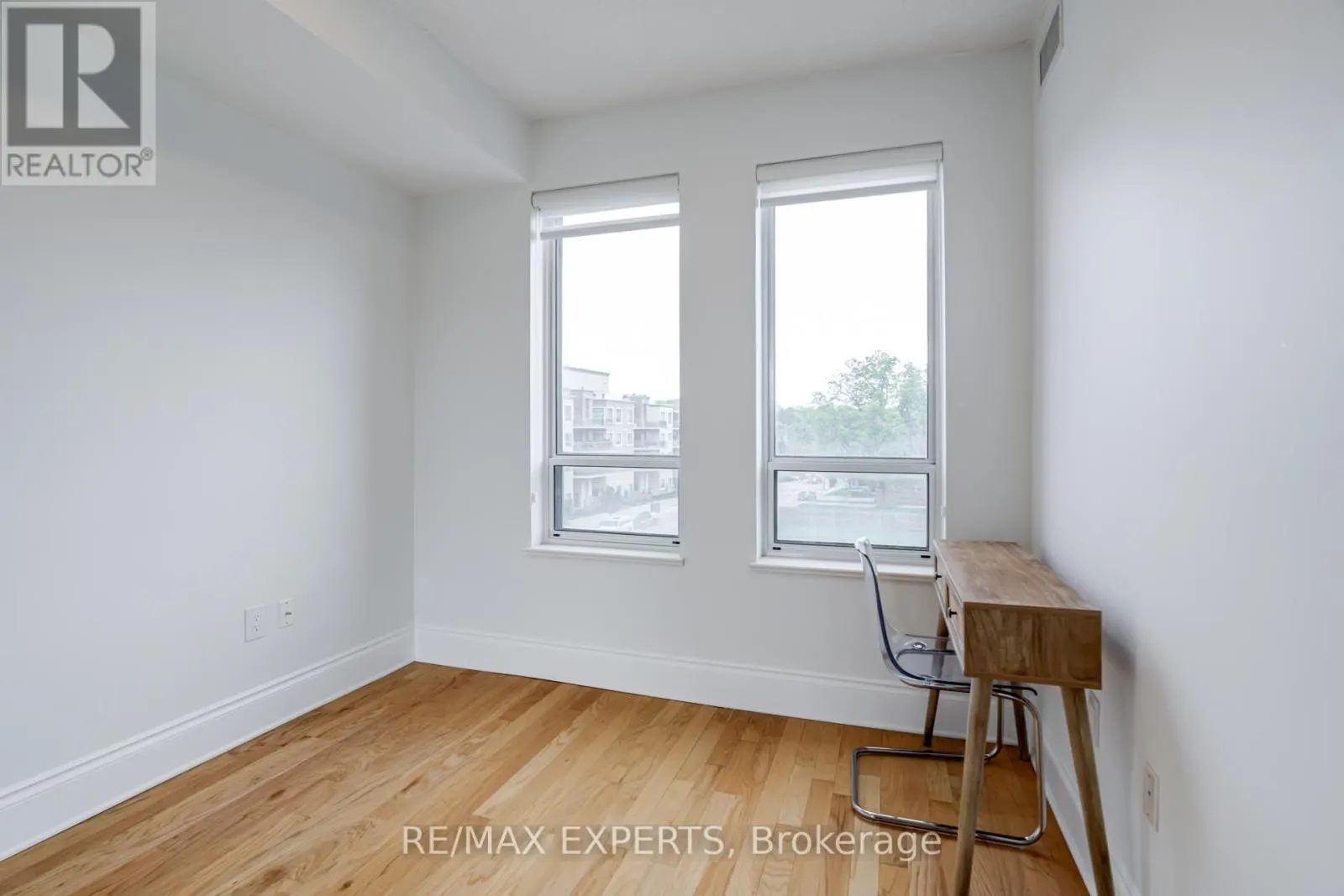 408 - 53 WOODBRIDGE AVENUE N